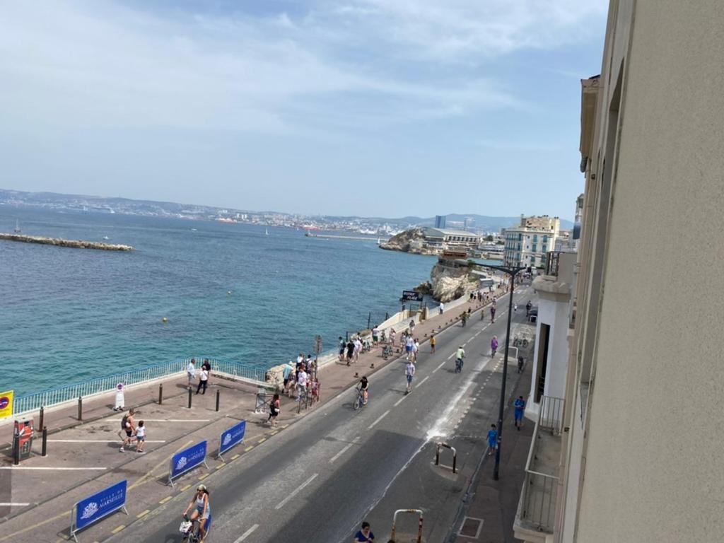 Grand Large Sur La Corniche Marseille Par Conciergerie By Sam Apartment Exterior foto