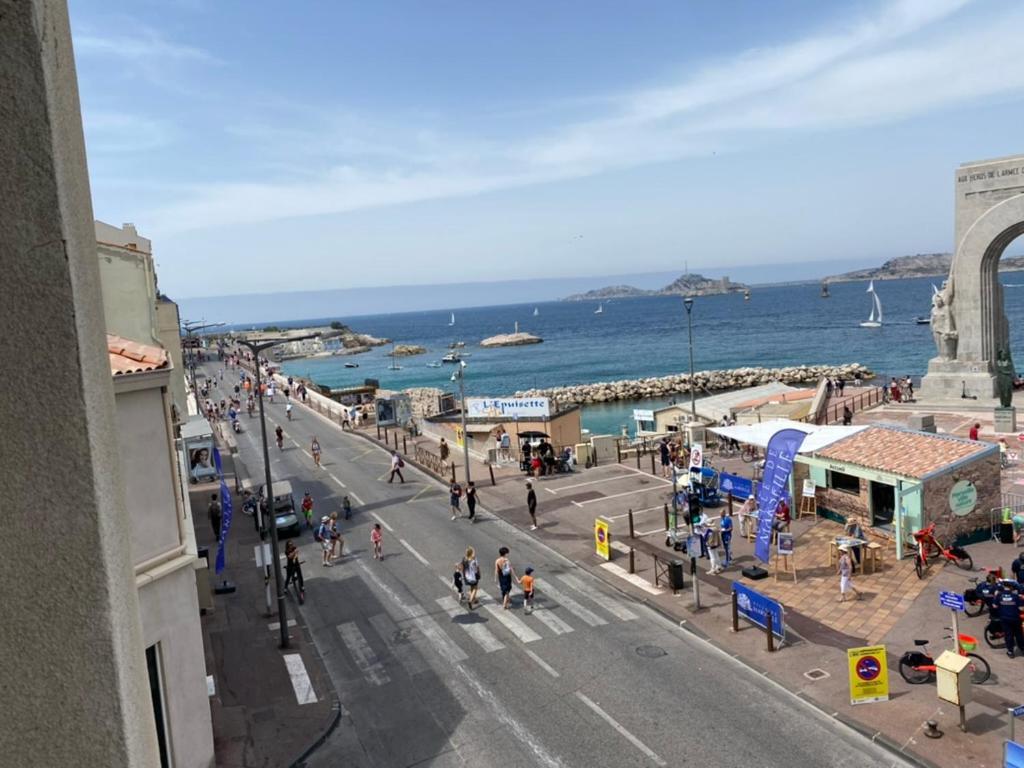 Grand Large Sur La Corniche Marseille Par Conciergerie By Sam Apartment Exterior foto